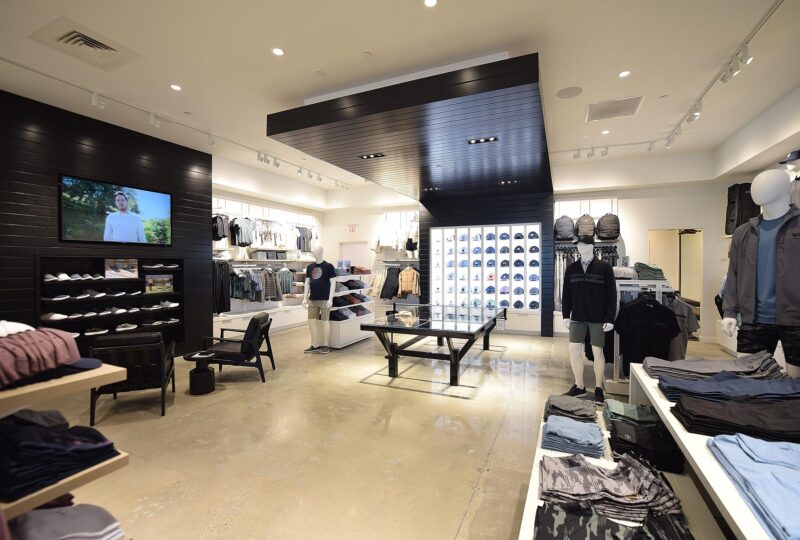 Retail & Restaurants Suites: Image 3